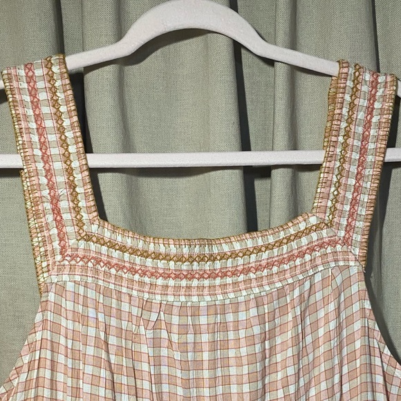 Old Navy X-Large Prairie Gingham
Peach Cocoa Plaid Tiered Cotton... - Picture 6 of 14